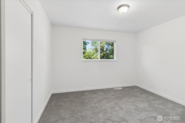 1542 Roland Avenue, Port Orchard, WA 98366