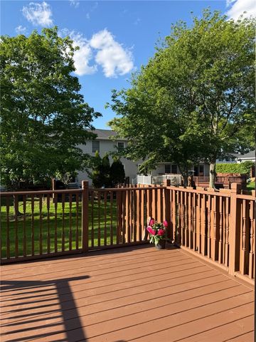 6437 Sterling Circle, Victor, NY 14564