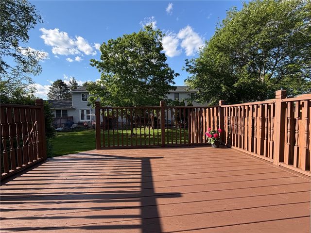 6437 Sterling Circle, Victor, NY 14564