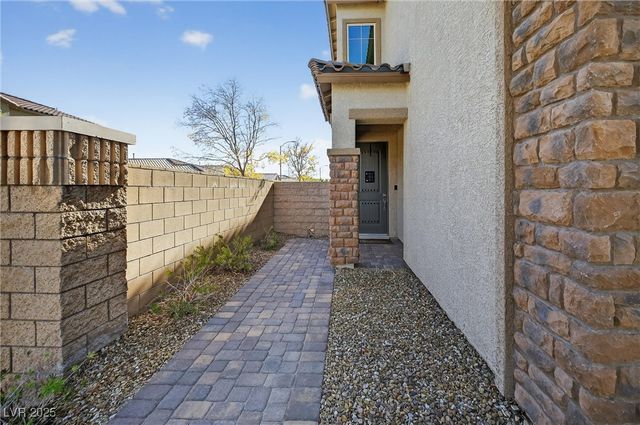 10105 Skye Camp Drive, Las Vegas, NV 89166