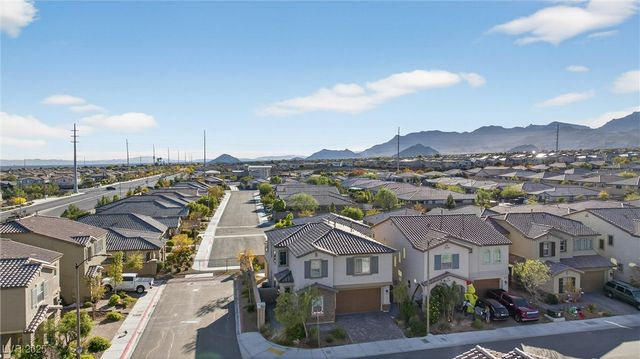 10105 Skye Camp Drive, Las Vegas, NV 89166