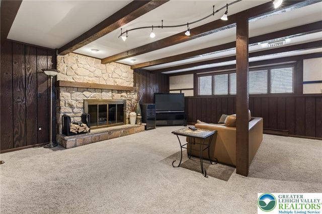 159 Ben Titus Road, Rush Twp, PA 18252