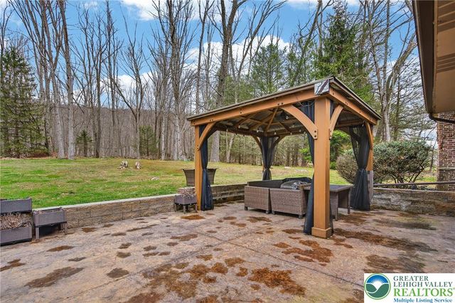 159 Ben Titus Road, Rush Twp, PA 18252