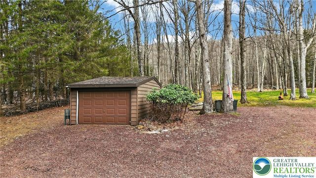159 Ben Titus Road, Rush Twp, PA 18252