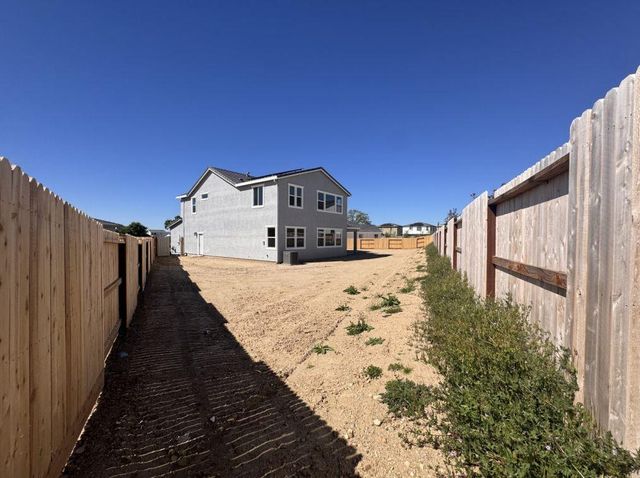 517 Flannel Ct, Roseville, CA 95747