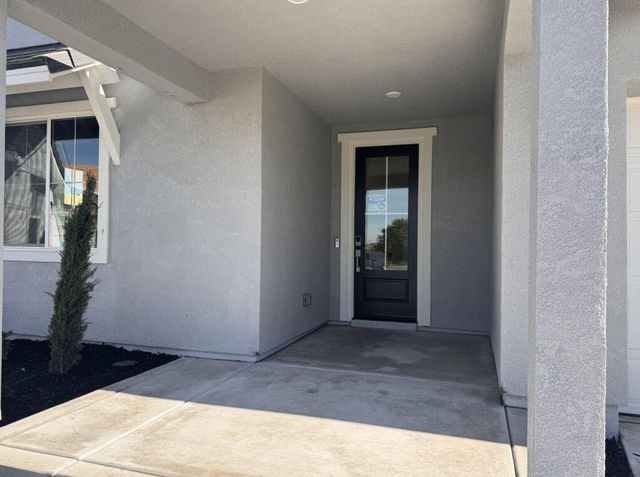 517 Flannel Ct, Roseville, CA 95747