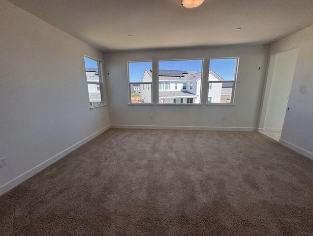 517 Flannel Ct, Roseville, CA 95747