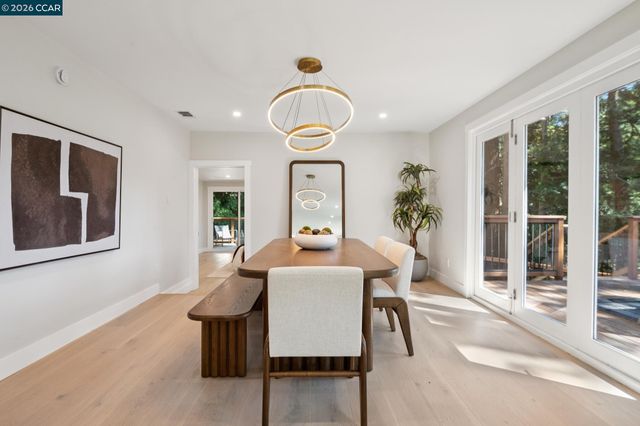 50 Overhill Rd, Orinda, CA 94563