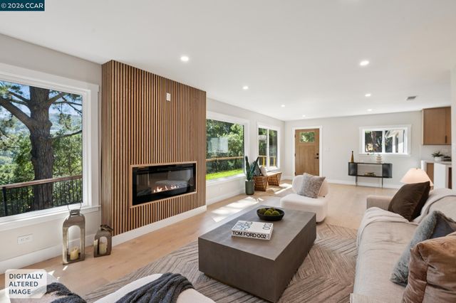 50 Overhill Rd, Orinda, CA 94563
