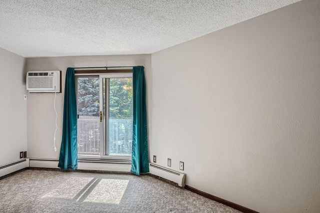 1700 Four Oaks Road 314B, Eagan, MN 55121