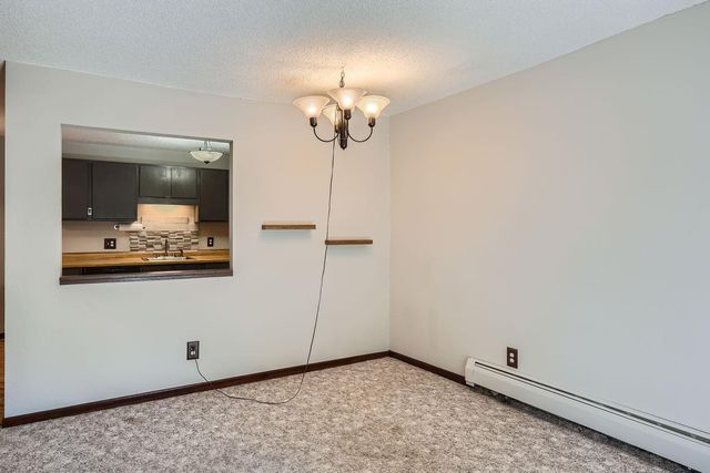 1700 Four Oaks Road 314B, Eagan, MN 55121