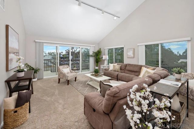 10808 Red Rock Drive, San Diego, CA 92131