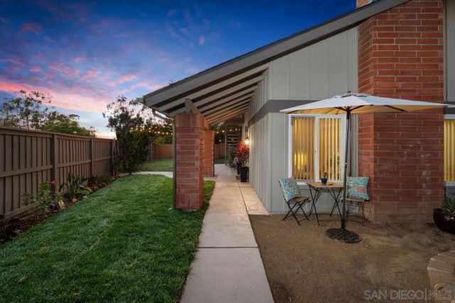 10808 Red Rock Drive, San Diego, CA 92131