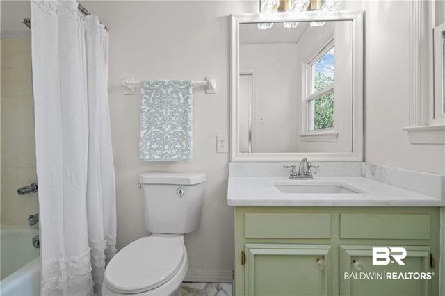 511 N Wacker Lane, Mobile, AL 36608