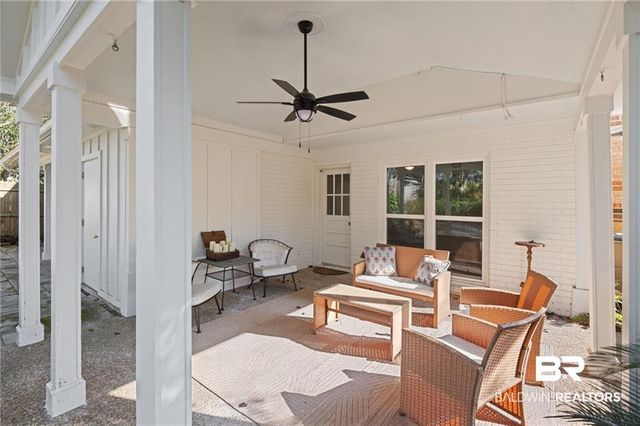 511 N Wacker Lane, Mobile, AL 36608
