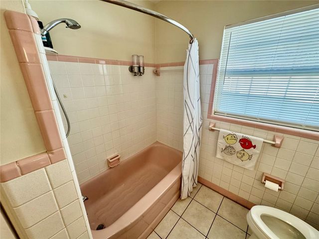 4098 21ST AVENUE N, St Petersburg, FL 33713