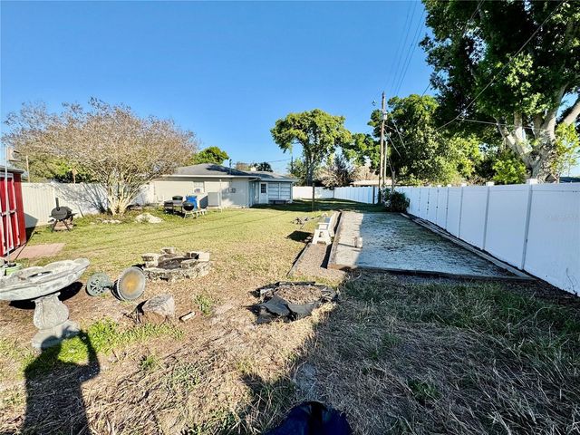 4098 21ST AVENUE N, St Petersburg, FL 33713