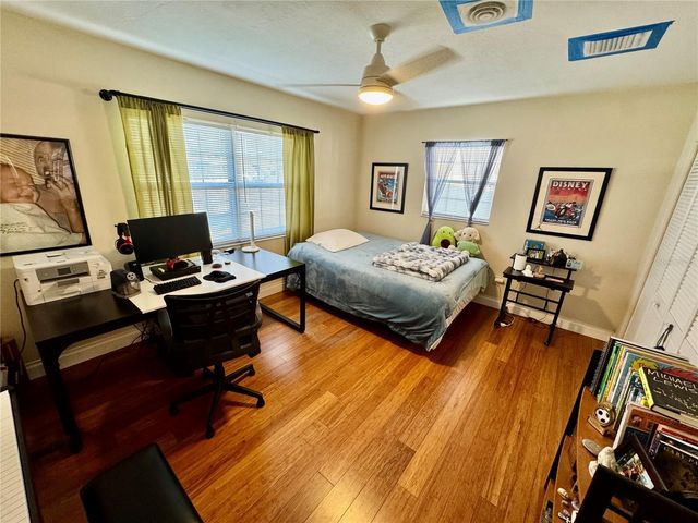 4098 21ST AVENUE N, St Petersburg, FL 33713