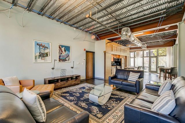 1006 Houston Street 300, Fort Worth, TX 76102