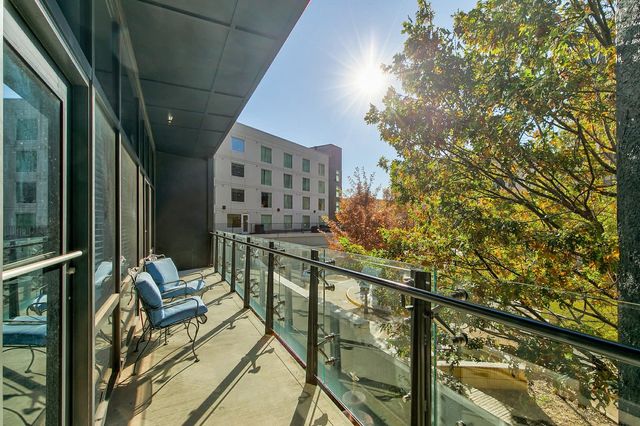 1006 Houston Street 300, Fort Worth, TX 76102