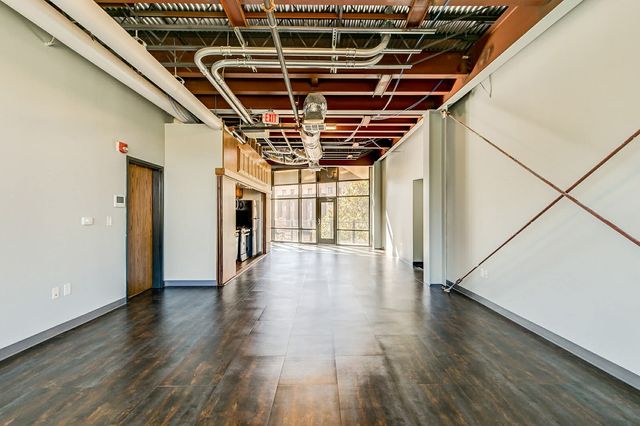 1006 Houston Street 300, Fort Worth, TX 76102