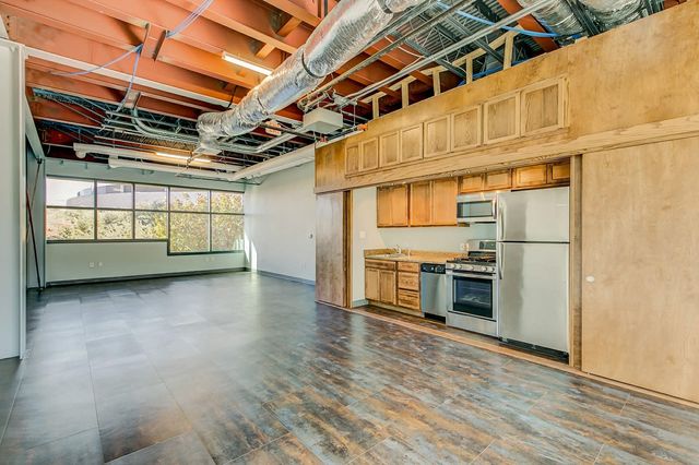 1006 Houston Street 300, Fort Worth, TX 76102