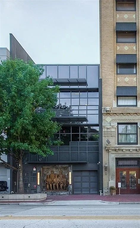 1006 Houston Street 300, Fort Worth, TX 76102