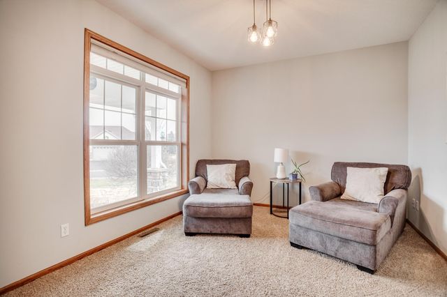 682 Lynn Court, Delano, MN 55328