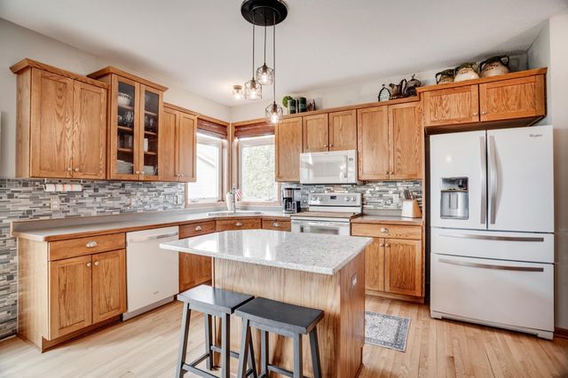 682 Lynn Court, Delano, MN 55328