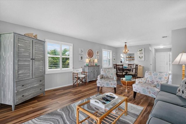 600 MANATEE AVENUE 230, Holmes Beach, FL 34217