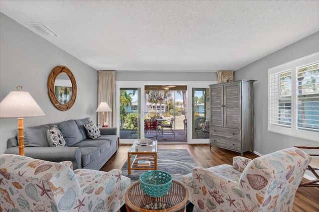 600 MANATEE AVENUE 230, Holmes Beach, FL 34217