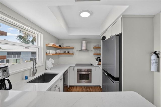 600 MANATEE AVENUE 230, Holmes Beach, FL 34217