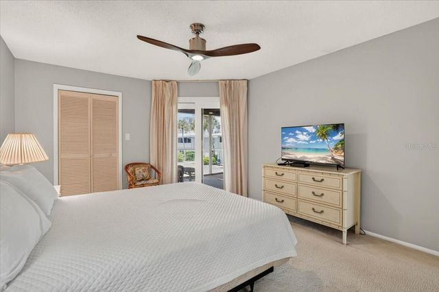 600 MANATEE AVENUE 230, Holmes Beach, FL 34217