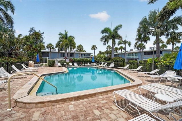 600 MANATEE AVENUE 230, Holmes Beach, FL 34217