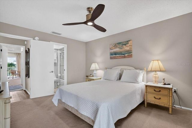 600 MANATEE AVENUE 230, Holmes Beach, FL 34217
