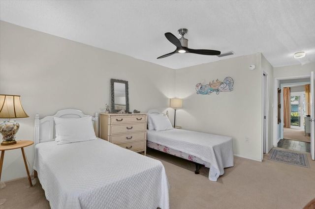 600 MANATEE AVENUE 230, Holmes Beach, FL 34217