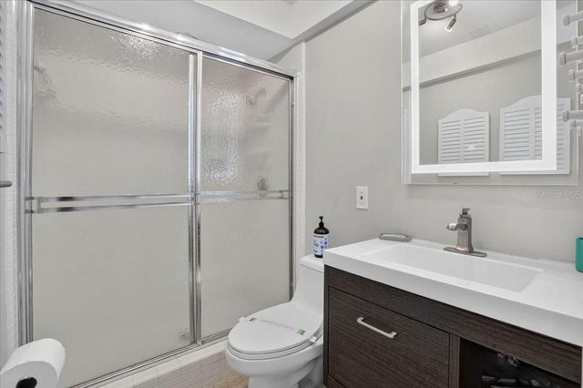 600 MANATEE AVENUE 230, Holmes Beach, FL 34217