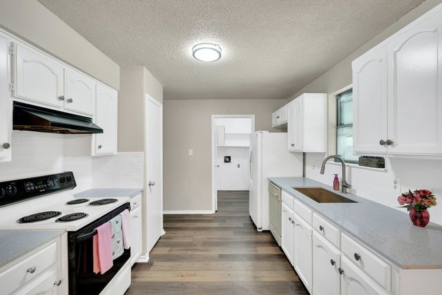 3501 French Wood Drive, Arlington, TX 76016