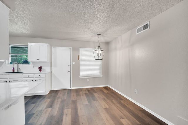 3501 French Wood Drive, Arlington, TX 76016
