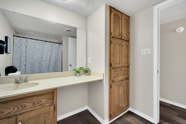 3501 French Wood Drive, Arlington, TX 76016