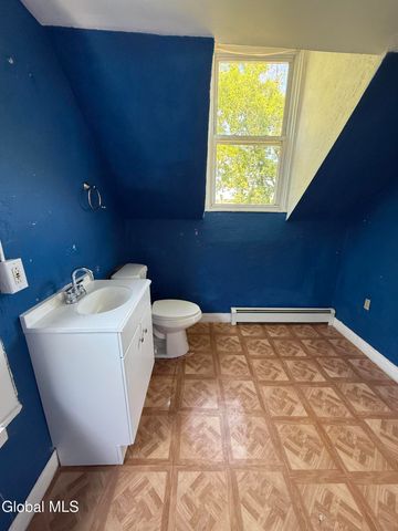 1301 Broadway, Rensselaer, NY 12144