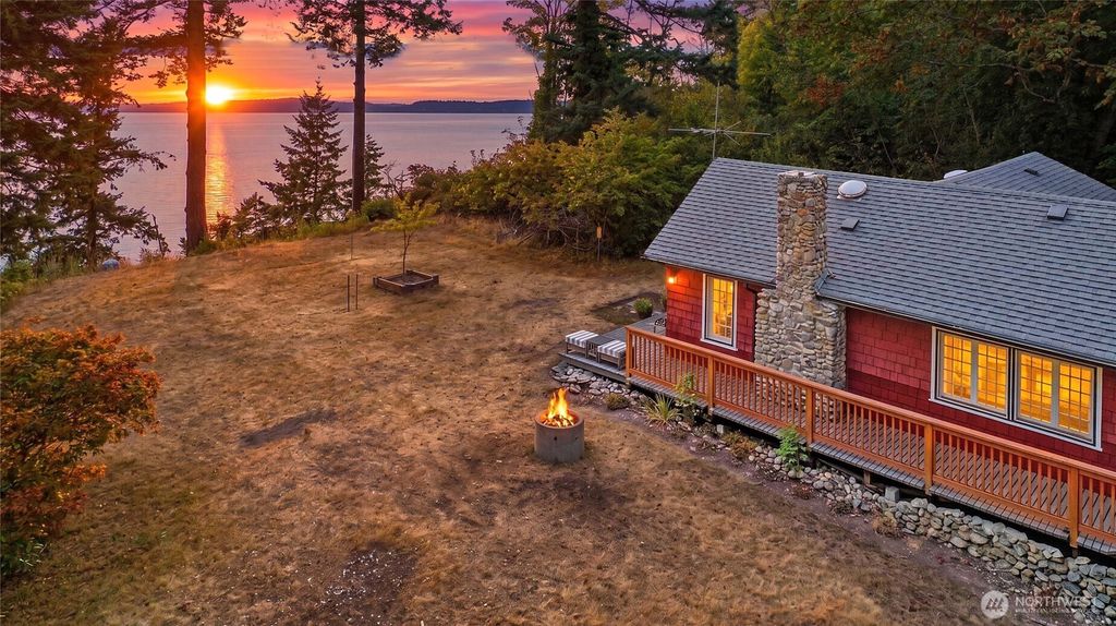 17932 Marine Drive, Stanwood, WA 98292