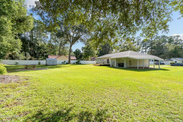 112 Pine Cove Street, Beaufort, SC 29902