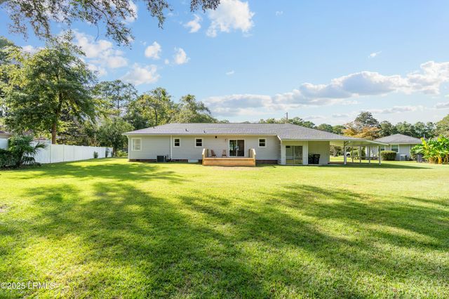 112 Pine Cove Street, Beaufort, SC 29902