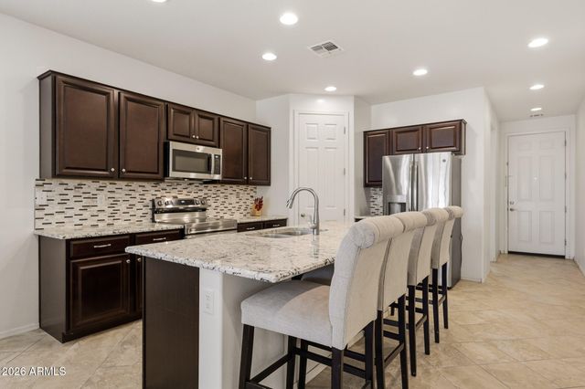 724 S 9TH Street, Avondale, AZ 85323