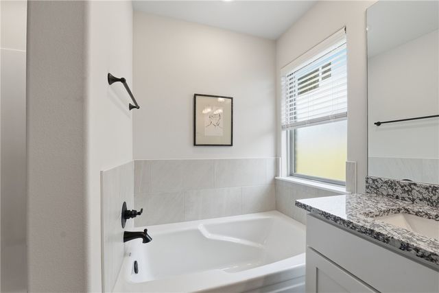 2223 S Magnificent Loop, Fayetteville, AR 72701