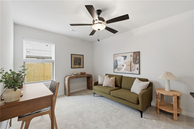 2223 S Magnificent Loop, Fayetteville, AR 72701