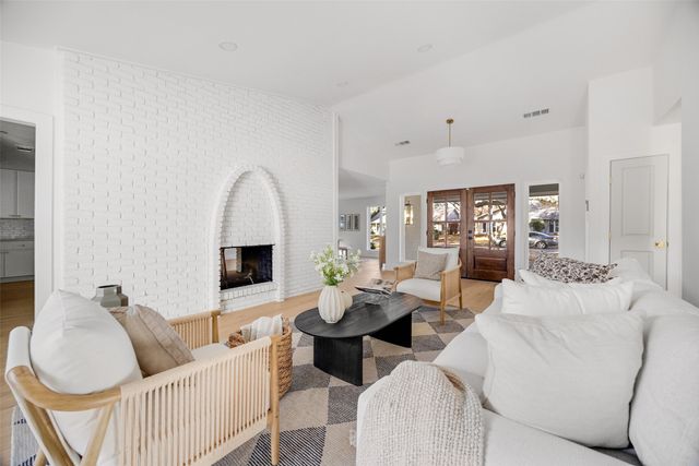 7850 La Sobrina Drive, Dallas, TX 75248