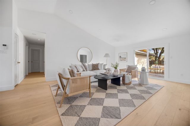 7850 La Sobrina Drive, Dallas, TX 75248