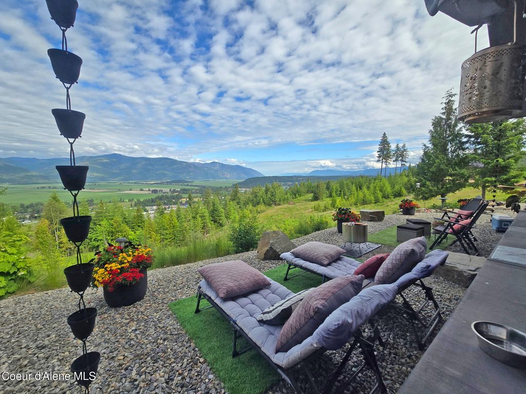 455 Scenic Dr, Bonners Ferry, ID 83805 photo 3